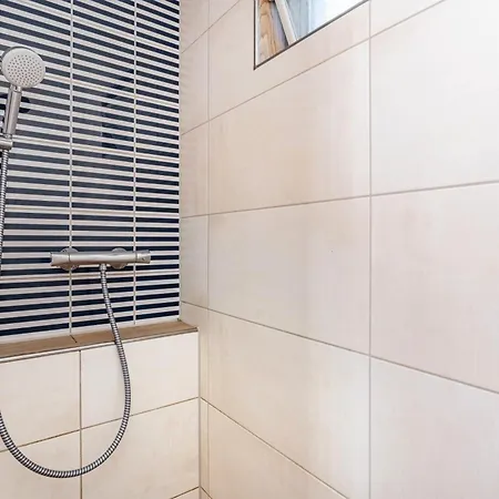 Zur Boje, Bgl 19 Semesterpark